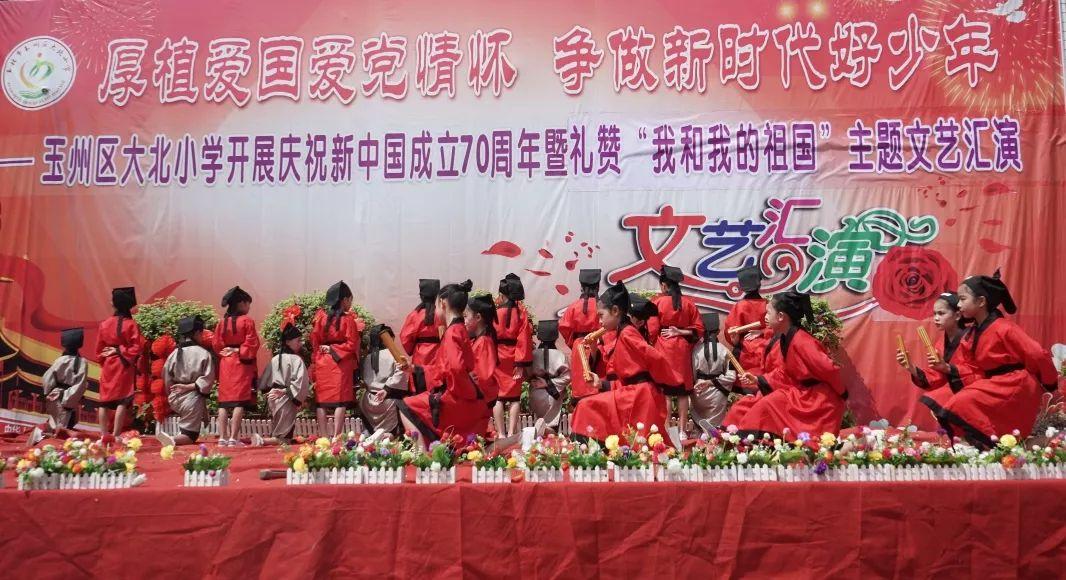 快过年了，聊聊如何放烟花！